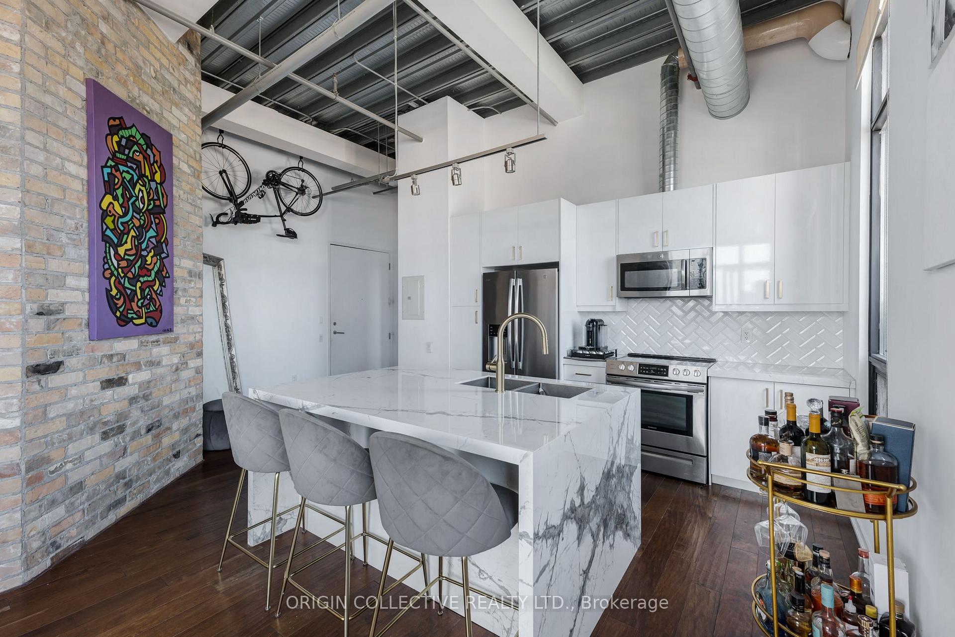 Photo 10 of Unit PH2, 736 Dundas Street E, Toronto, Regent Park — HOMEH