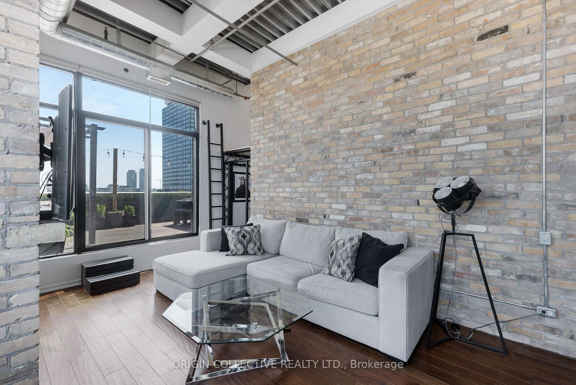 Photo 12 of Unit PH2, 736 Dundas Street E, Toronto, Regent Park — HOMEH