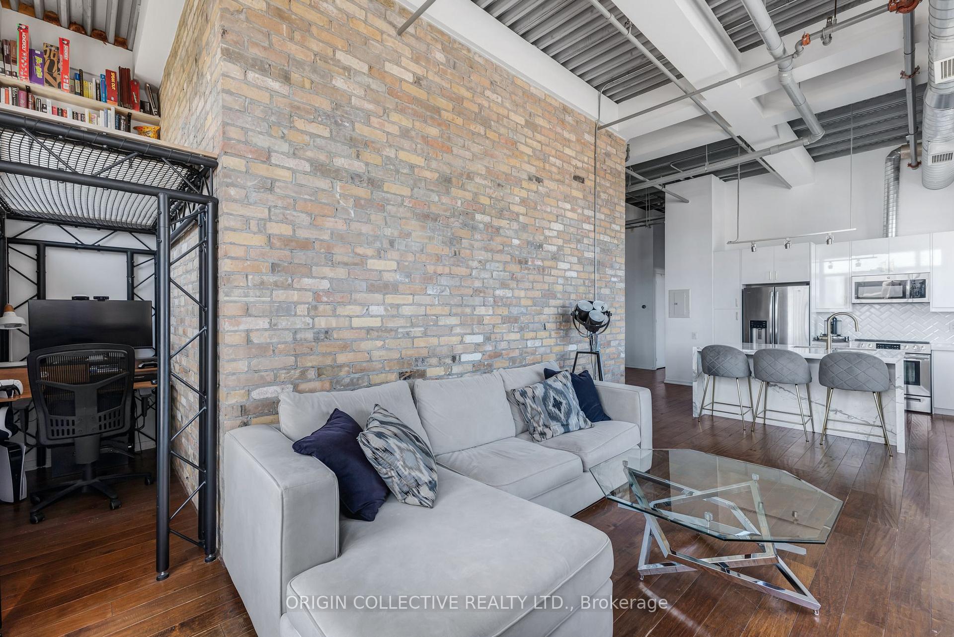 Photo 13 of Unit PH2, 736 Dundas Street E, Toronto, Regent Park — HOMEH