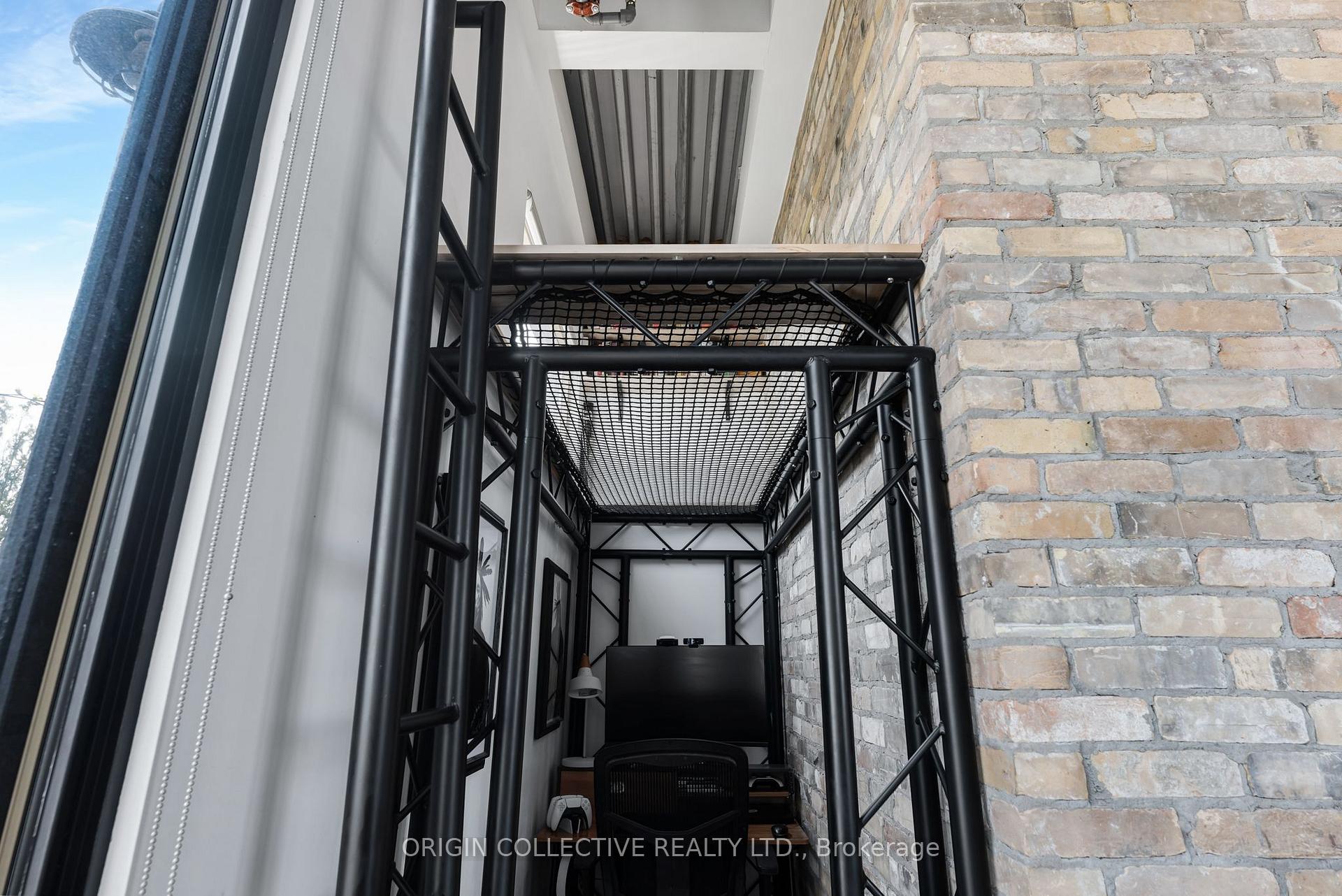 Photo 14 of Unit PH2, 736 Dundas Street E, Toronto, Regent Park — HOMEH