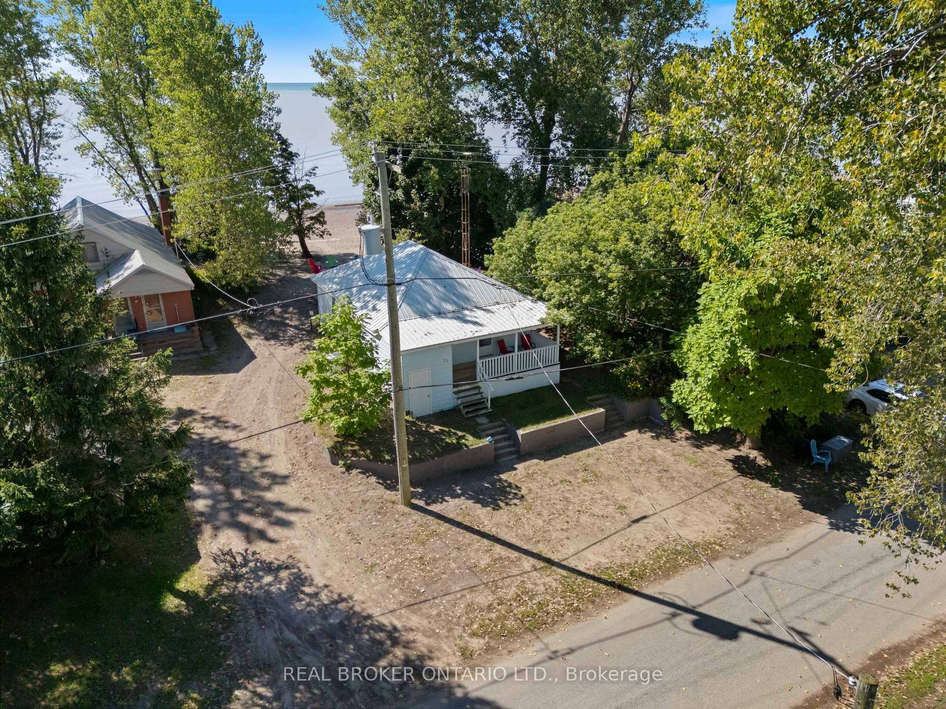 Photo 2 of 37 Woodstock Avenue, Norfolk, Long Point — HOMEH