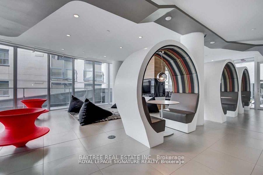 Photo 4 of Unit Ph 01, 68 Shuter Street, Toronto, Church-Yonge Corridor — HOMEH