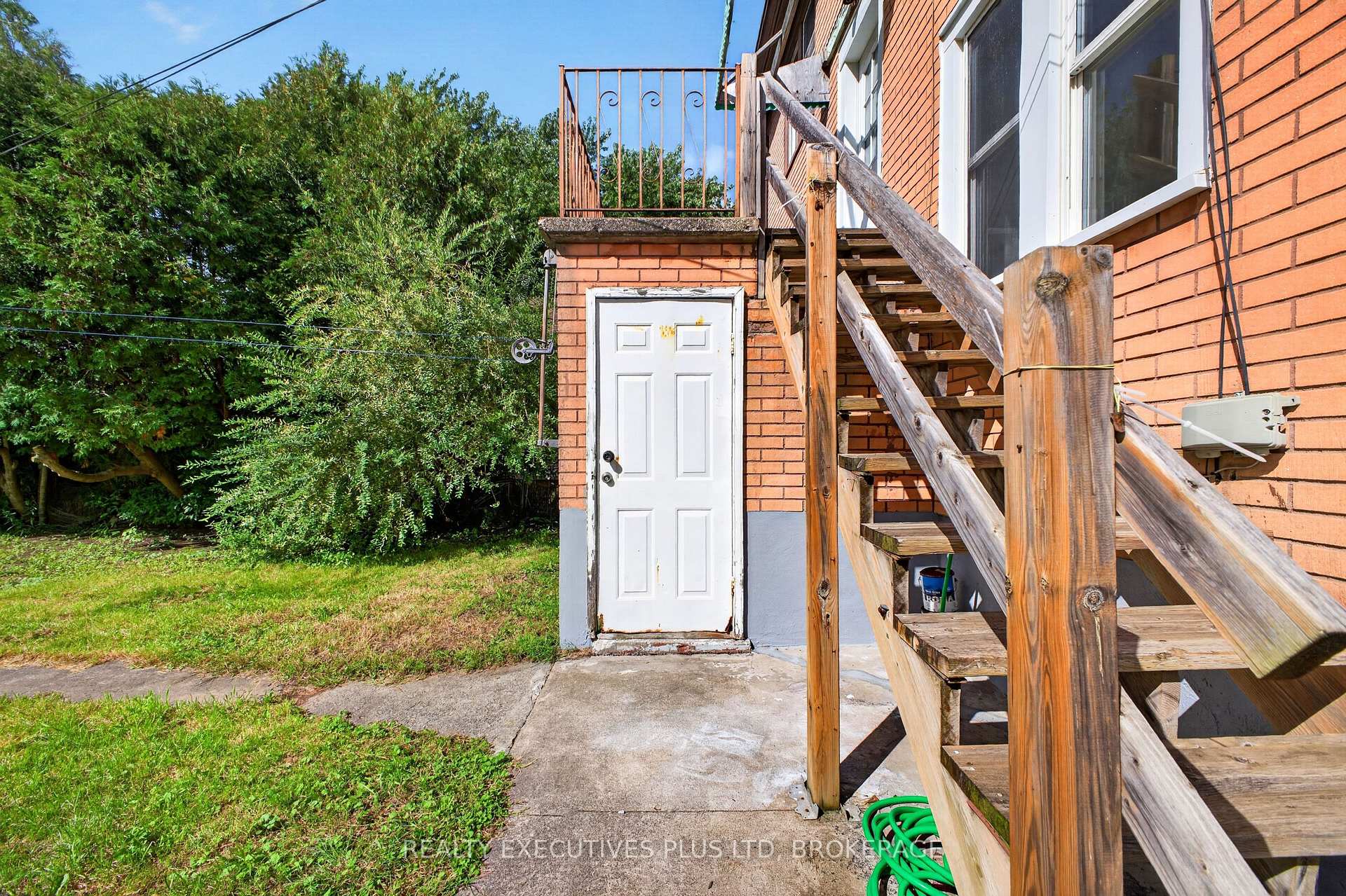 Photo 39 of 4119 Dyson Avenue, Niagara Falls, Downtown — HOMEH
