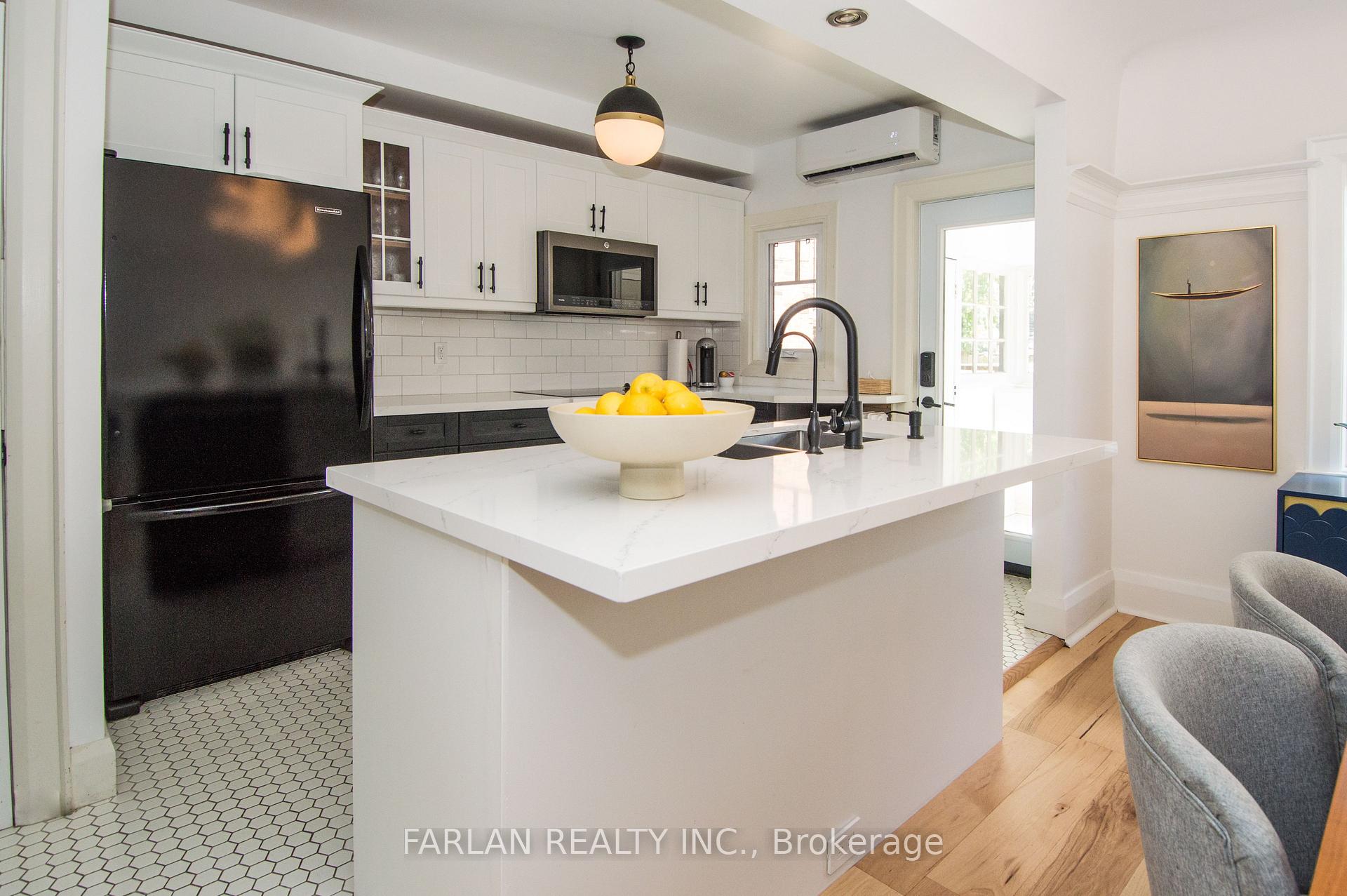 Photo 13 of 133 Deforest Road, Toronto, High Park-Swansea — HOMEH