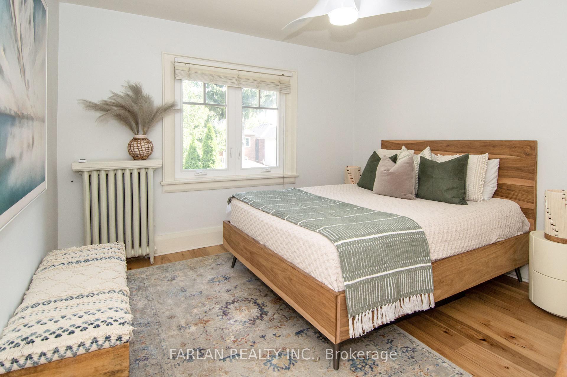 Photo 19 of 133 Deforest Road, Toronto, High Park-Swansea — HOMEH