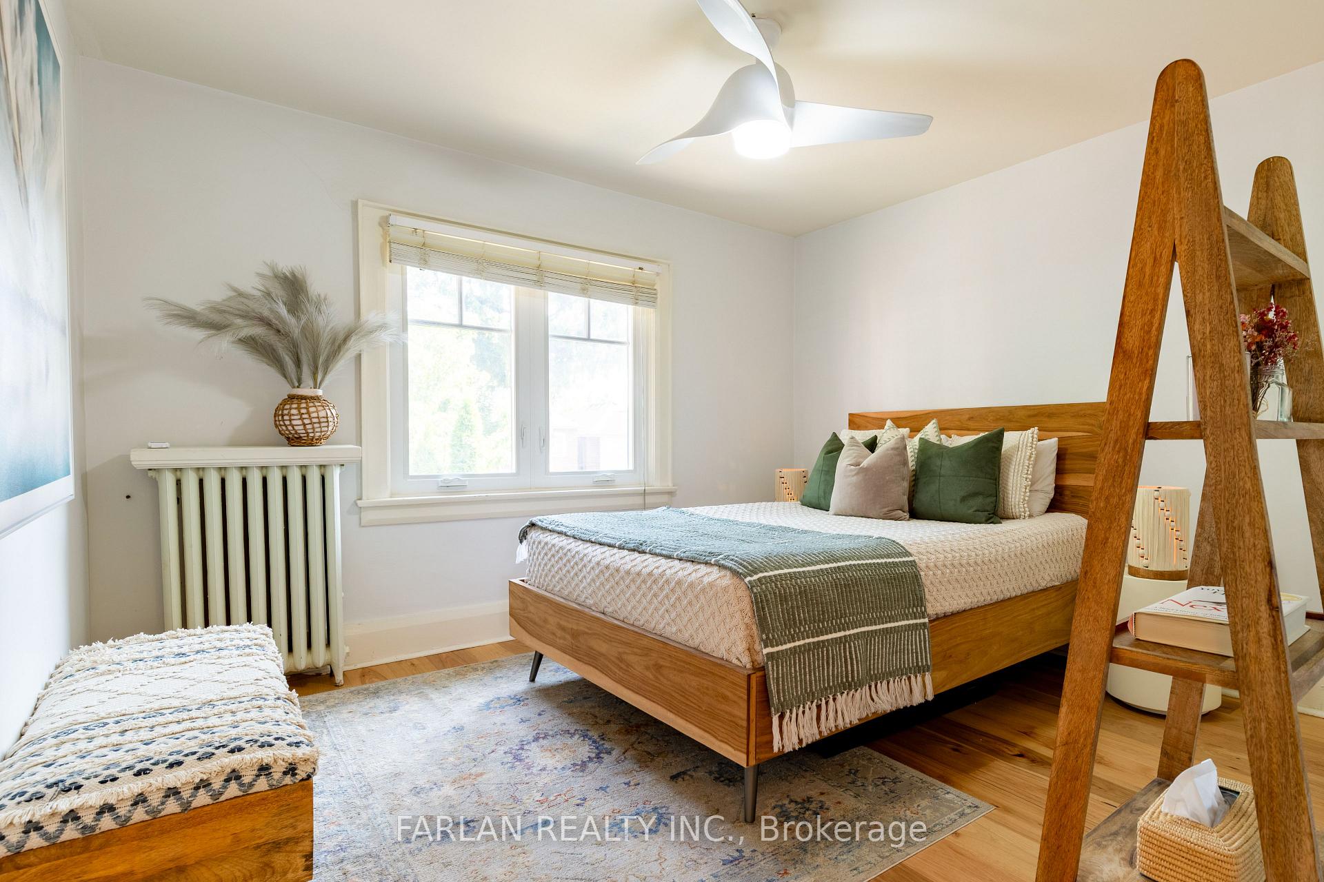 Photo 20 of 133 Deforest Road, Toronto, High Park-Swansea — HOMEH