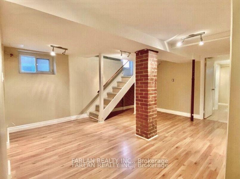 Photo 32 of 133 Deforest Road, Toronto, High Park-Swansea — HOMEH