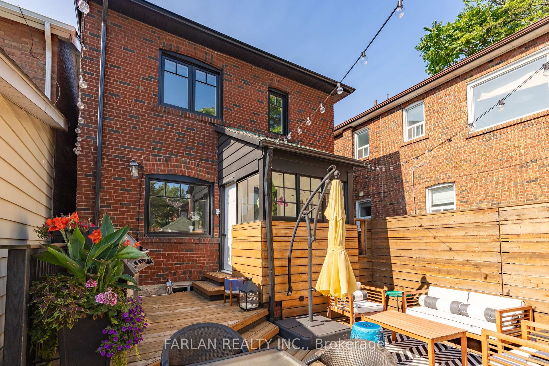 Photo 38 of 133 Deforest Road, Toronto, High Park-Swansea — HOMEH