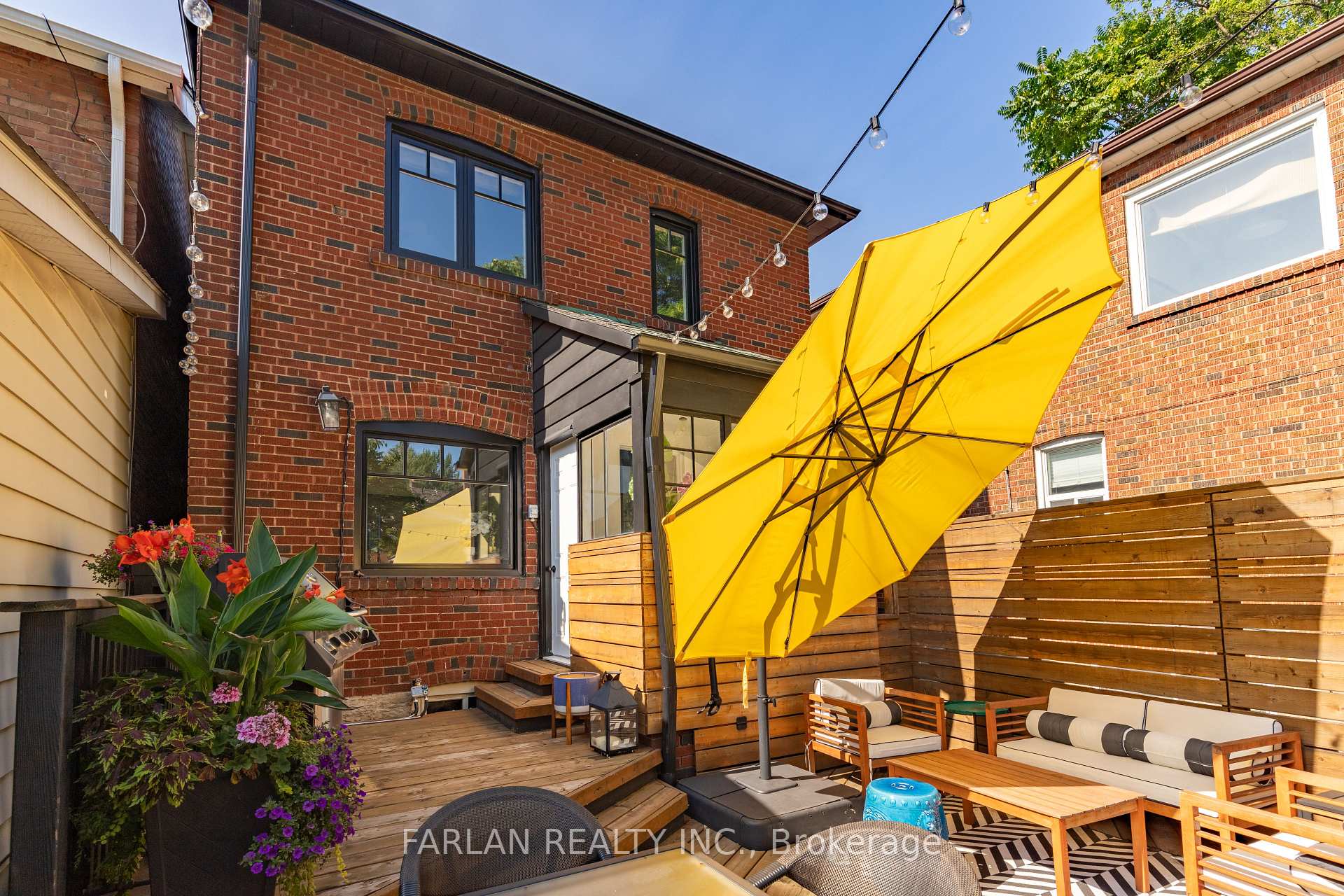 Photo 39 of 133 Deforest Road, Toronto, High Park-Swansea — HOMEH