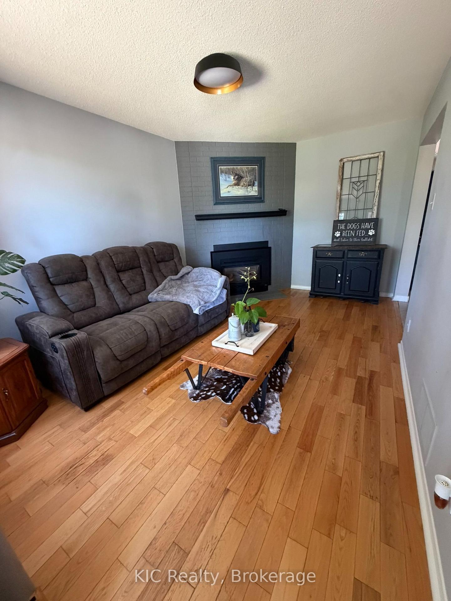 Photo 7 of 23 Maple Avenue, Asphodel-Norwood, Norwood — HOMEH