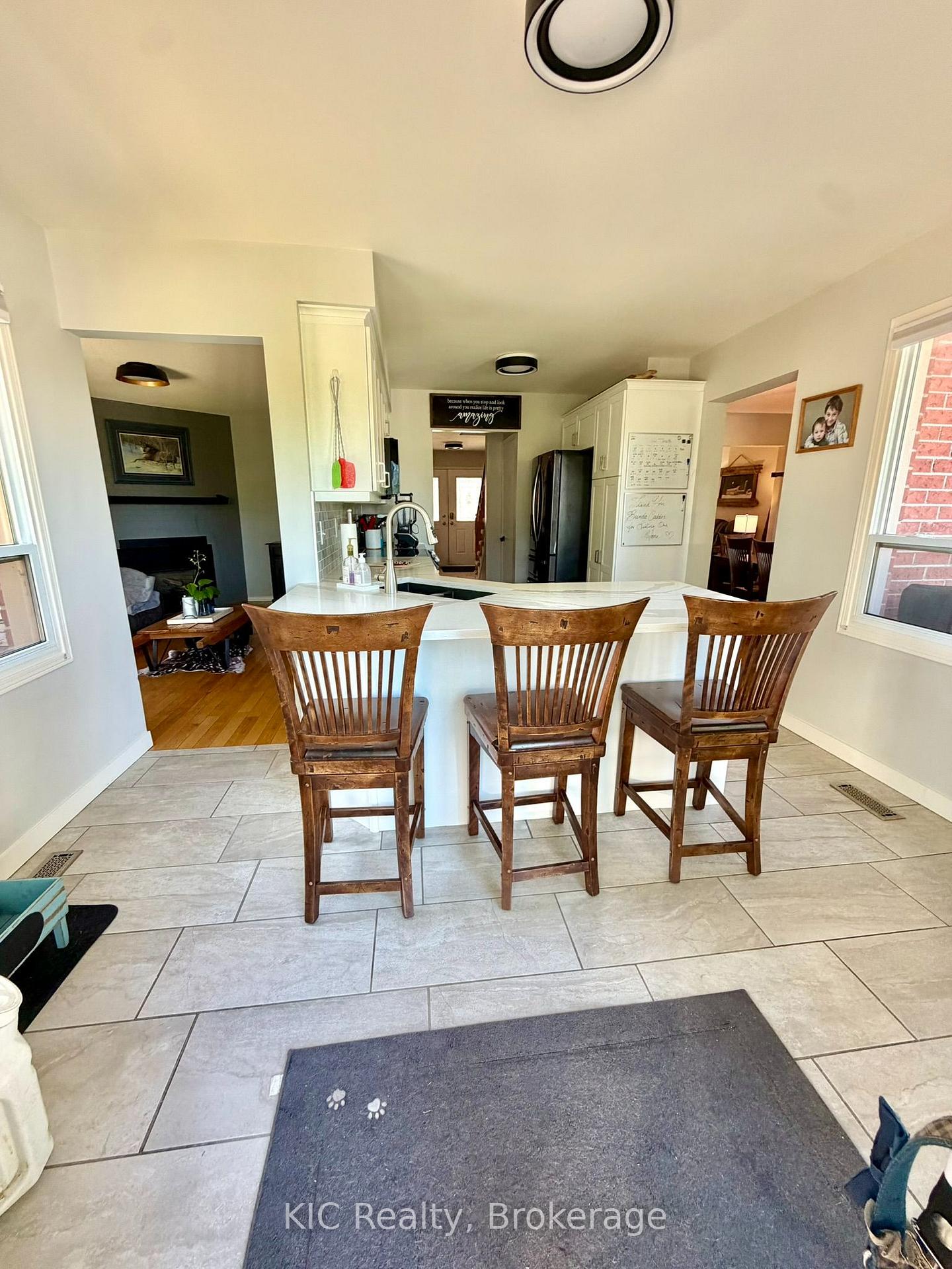 Photo 19 of 23 Maple Avenue, Asphodel-Norwood, Norwood — HOMEH