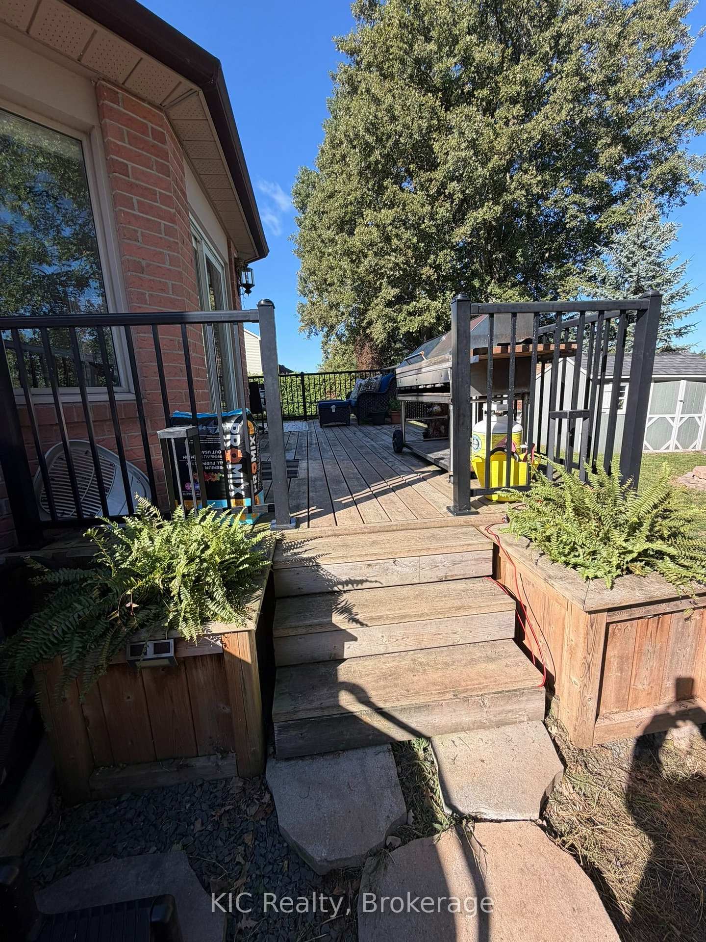 Photo 22 of 23 Maple Avenue, Asphodel-Norwood, Norwood — HOMEH