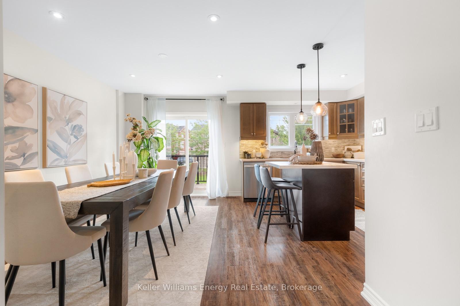 Photo 8 of 16 Streathern Way, Clarington, Bowmanville — HOMEH