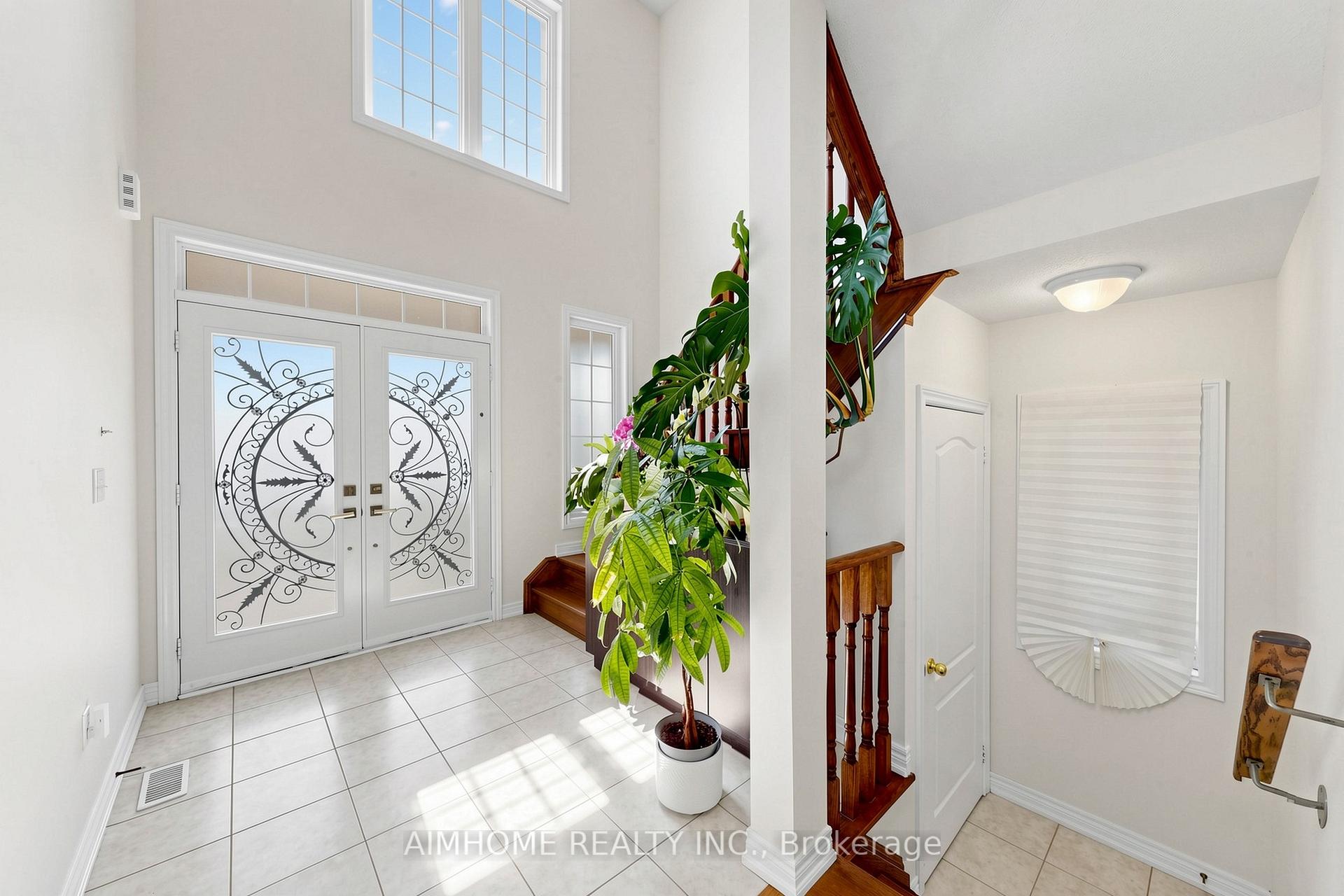 Photo 3 of 6 Valerian Street, Brampton, Bram East — HOMEH