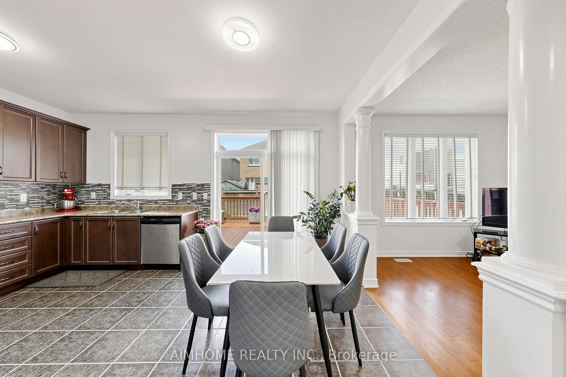 Photo 11 of 6 Valerian Street, Brampton, Bram East — HOMEH