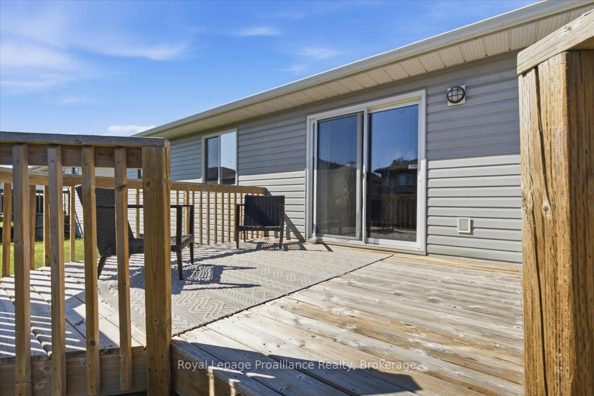 Photo 33 of 35 Forest Valley Drive, Quinte West, Frankford Ward — HOMEH