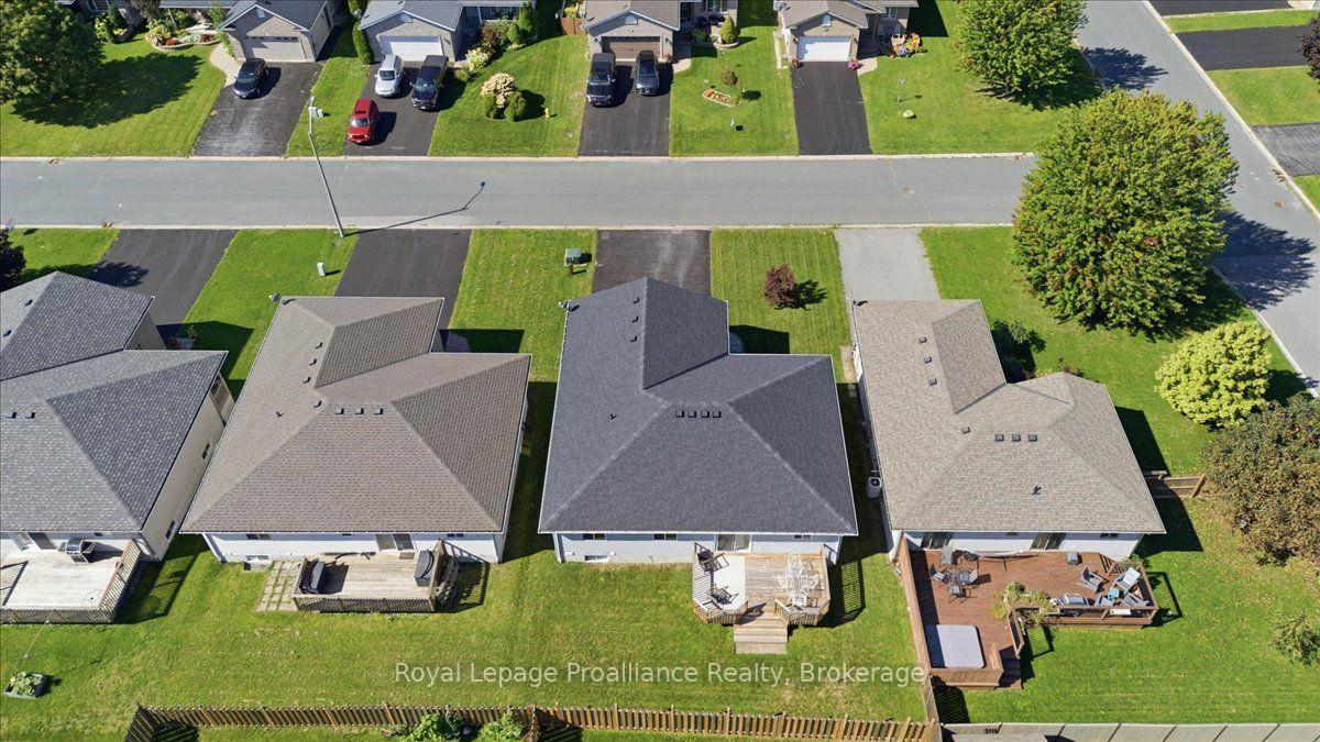 Photo 42 of 35 Forest Valley Drive, Quinte West, Frankford Ward — HOMEH