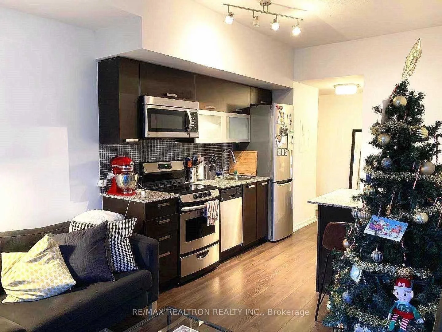 Photo 14 of Unit 603E, 36 Lisgar Street, Toronto, Little Portugal — HOMEH