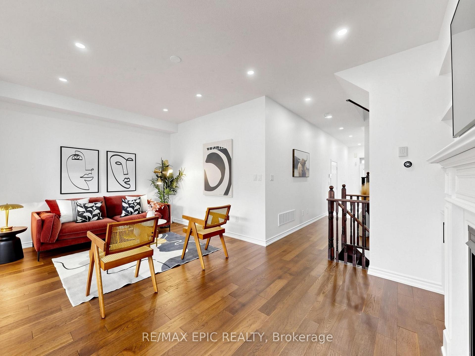 Photo 4 of 15 Vedette Way, Vaughan, Vellore Village — HOMEH