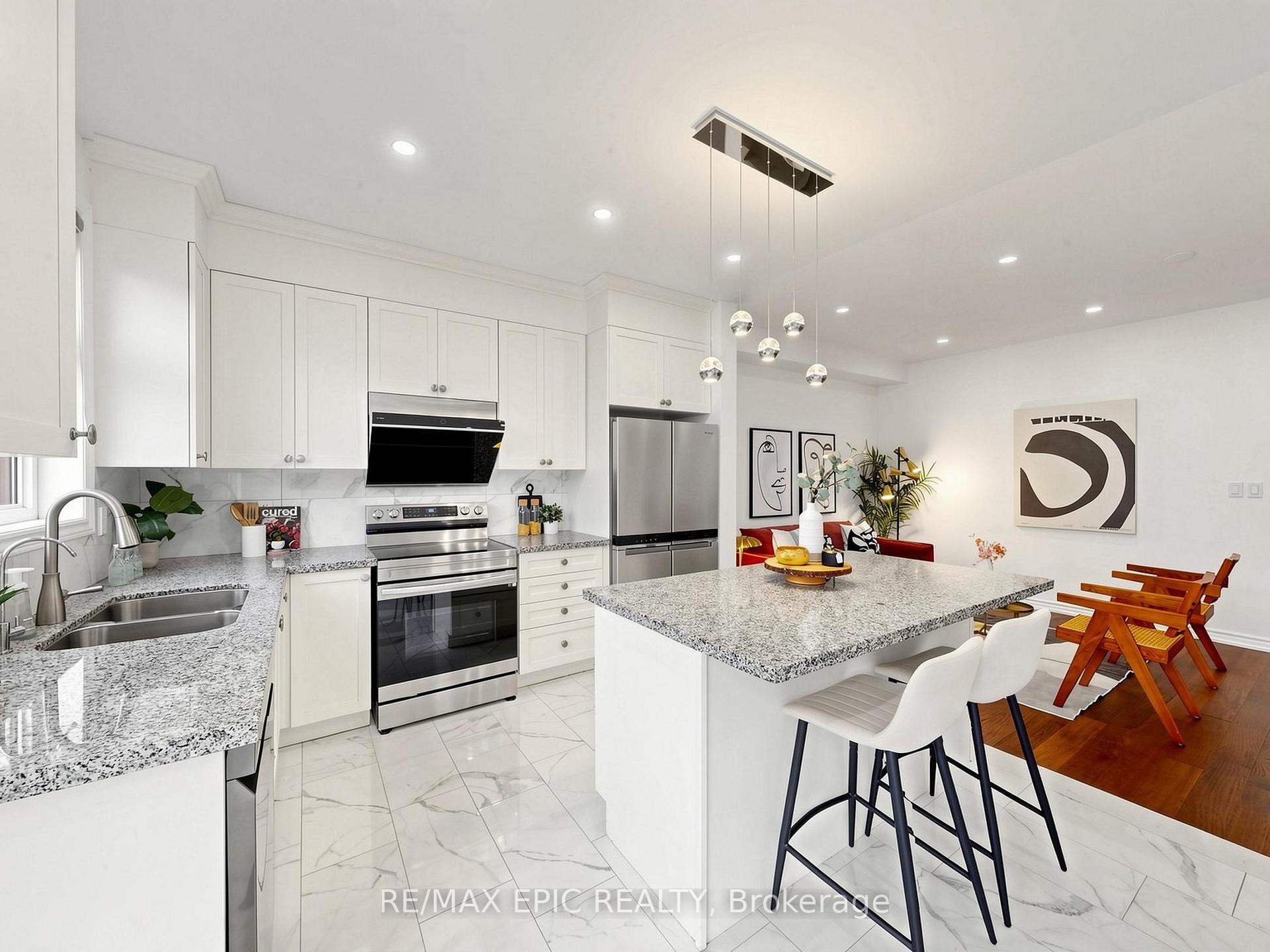 Photo 9 of 15 Vedette Way, Vaughan, Vellore Village — HOMEH