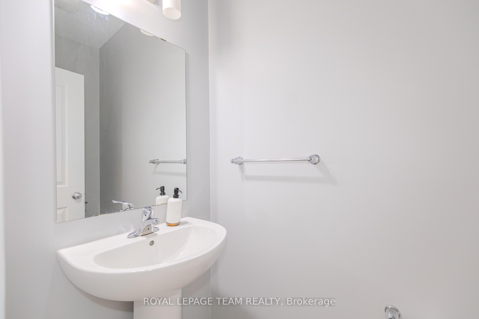 Photo 7 of 477 Cope Drive N, Ottawa, Kanata - Emerald Meadows/Trailwest — HOMEH