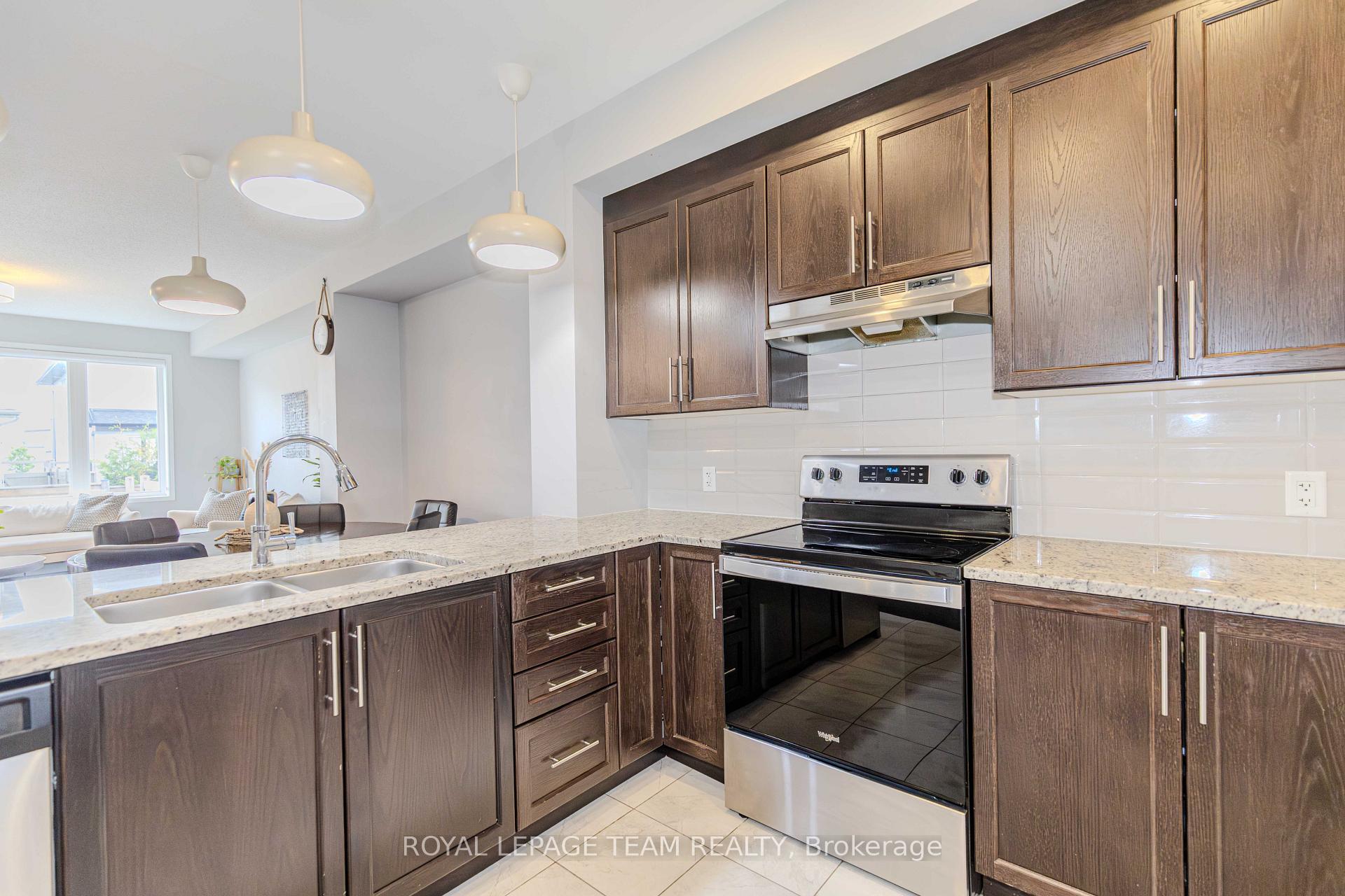 Photo 15 of 477 Cope Drive N, Ottawa, Kanata - Emerald Meadows/Trailwest — HOMEH