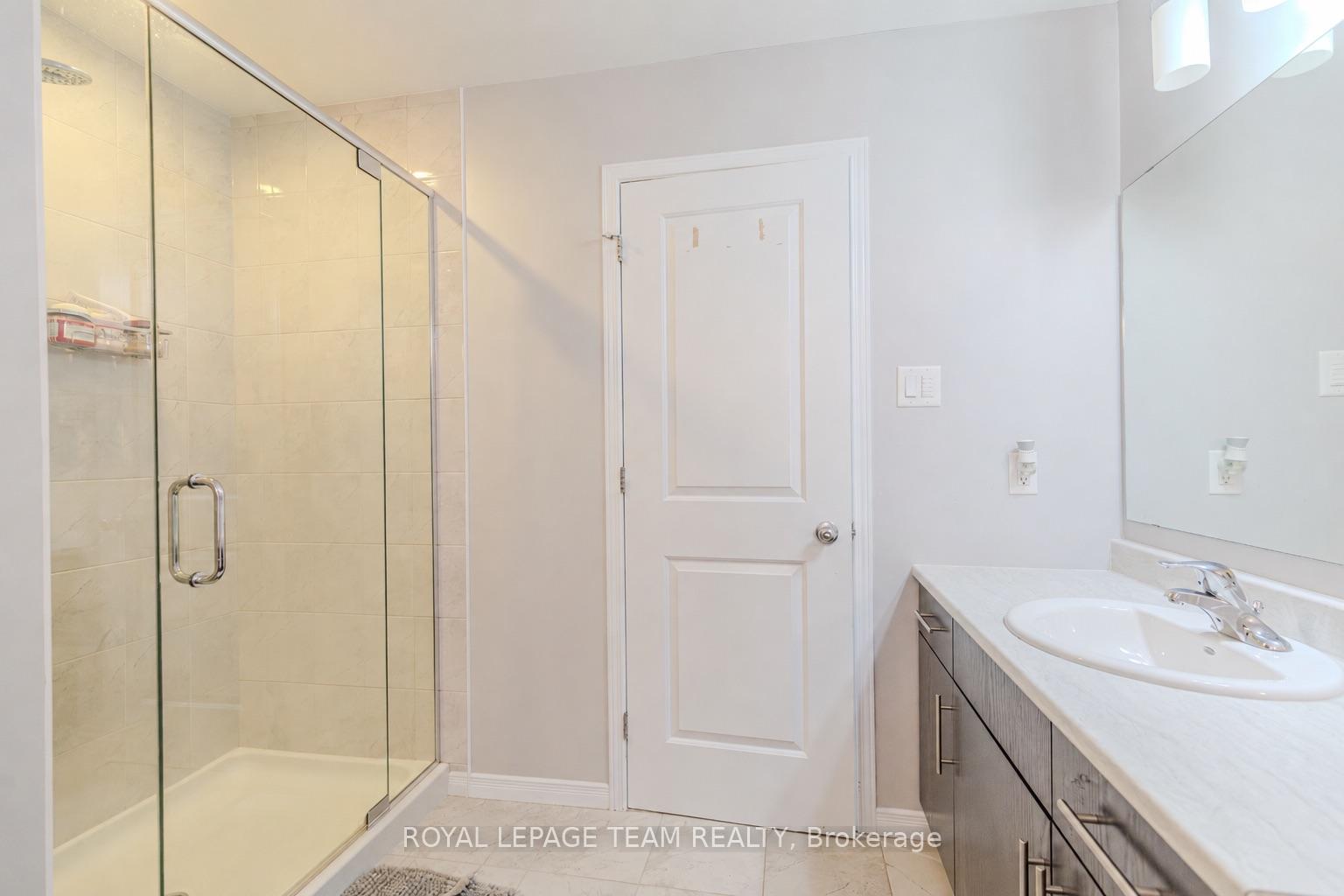 Photo 31 of 477 Cope Drive N, Ottawa, Kanata - Emerald Meadows/Trailwest — HOMEH