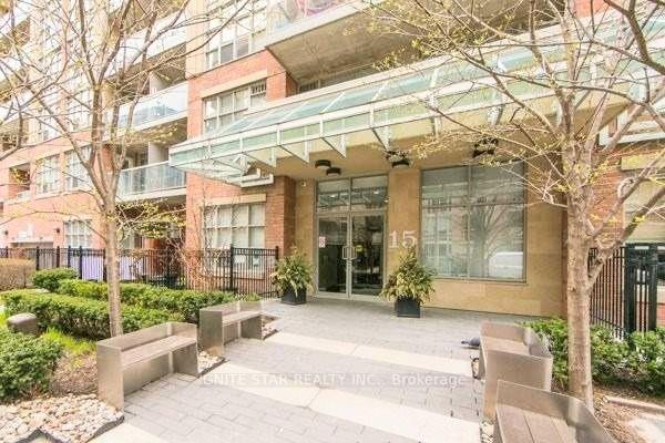 Front of Unit 514, 15 Stafford Street