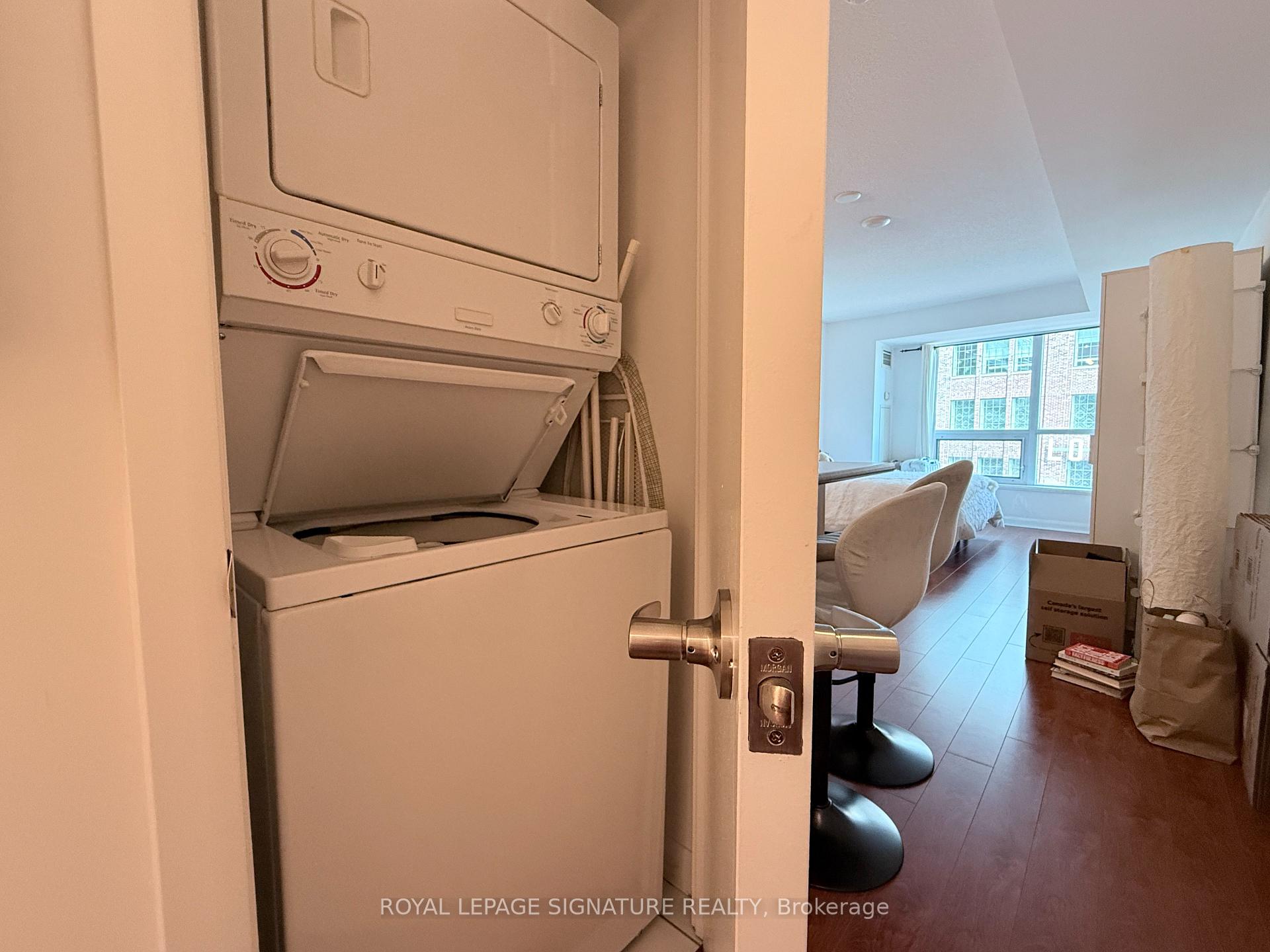 Photo 12 of Unit 405, 600 Fleet Street, Toronto, Niagara — HOMEH