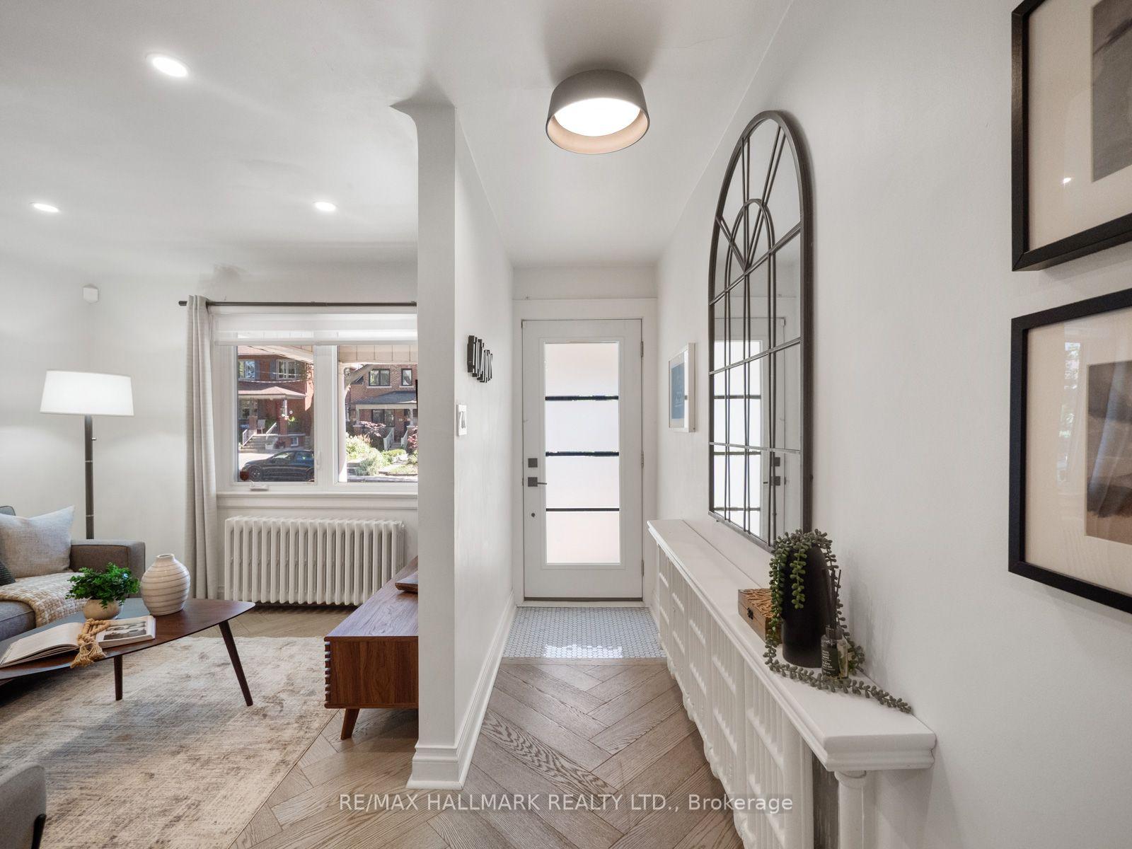 Photo 5 of 16 Hector Avenue, Toronto, Wychwood — HOMEH