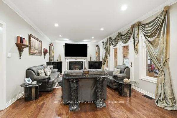 Photo 11 of 56A Roosevelt Drive, Richmond Hill, South Richvale — HOMEH