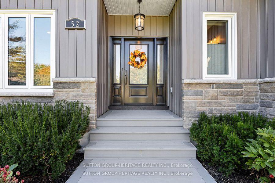 Photo 5 of 52 Hillside Drive, Kawartha Lakes, Mariposa — HOMEH