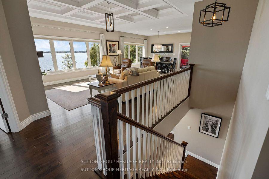Photo 10 of 52 Hillside Drive, Kawartha Lakes, Mariposa — HOMEH