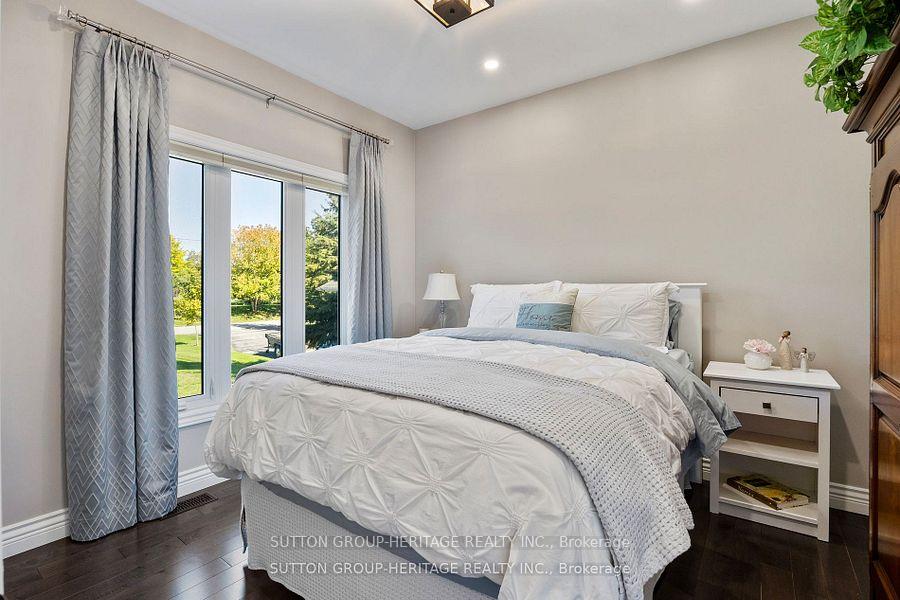 Photo 30 of 52 Hillside Drive, Kawartha Lakes, Mariposa — HOMEH