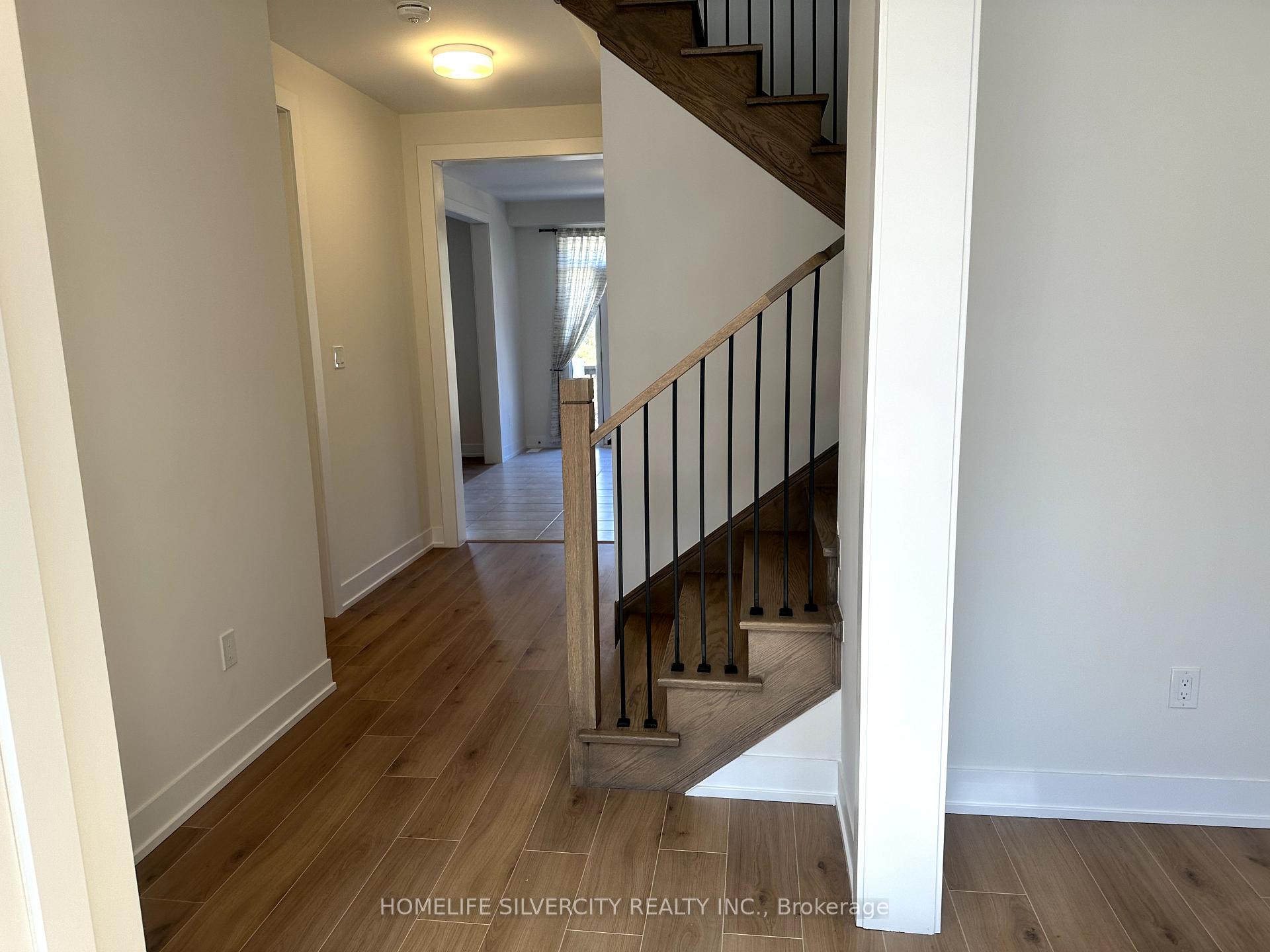 Photo 8 of 1049 Denton Drive, Cobourg — HOMEH
