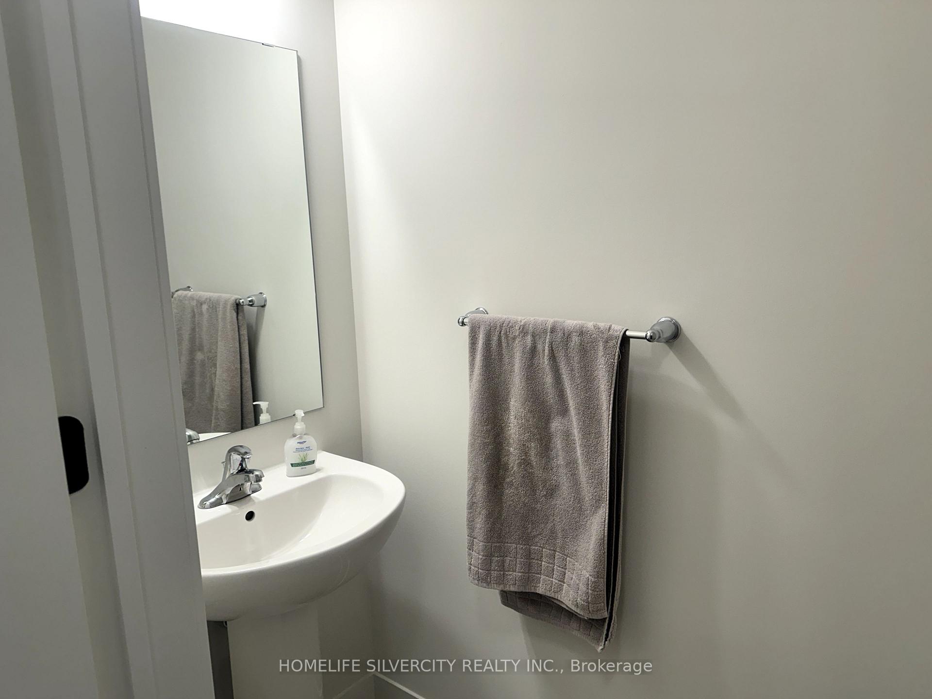 Photo 10 of 1049 Denton Drive, Cobourg — HOMEH
