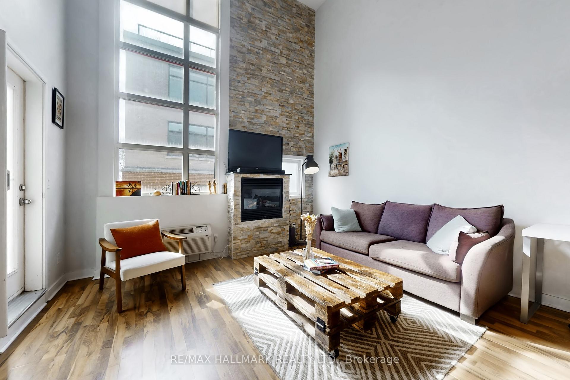 Photo 2 of Unit 314, 21 Earl Street, Toronto, North St. James Town — HOMEH