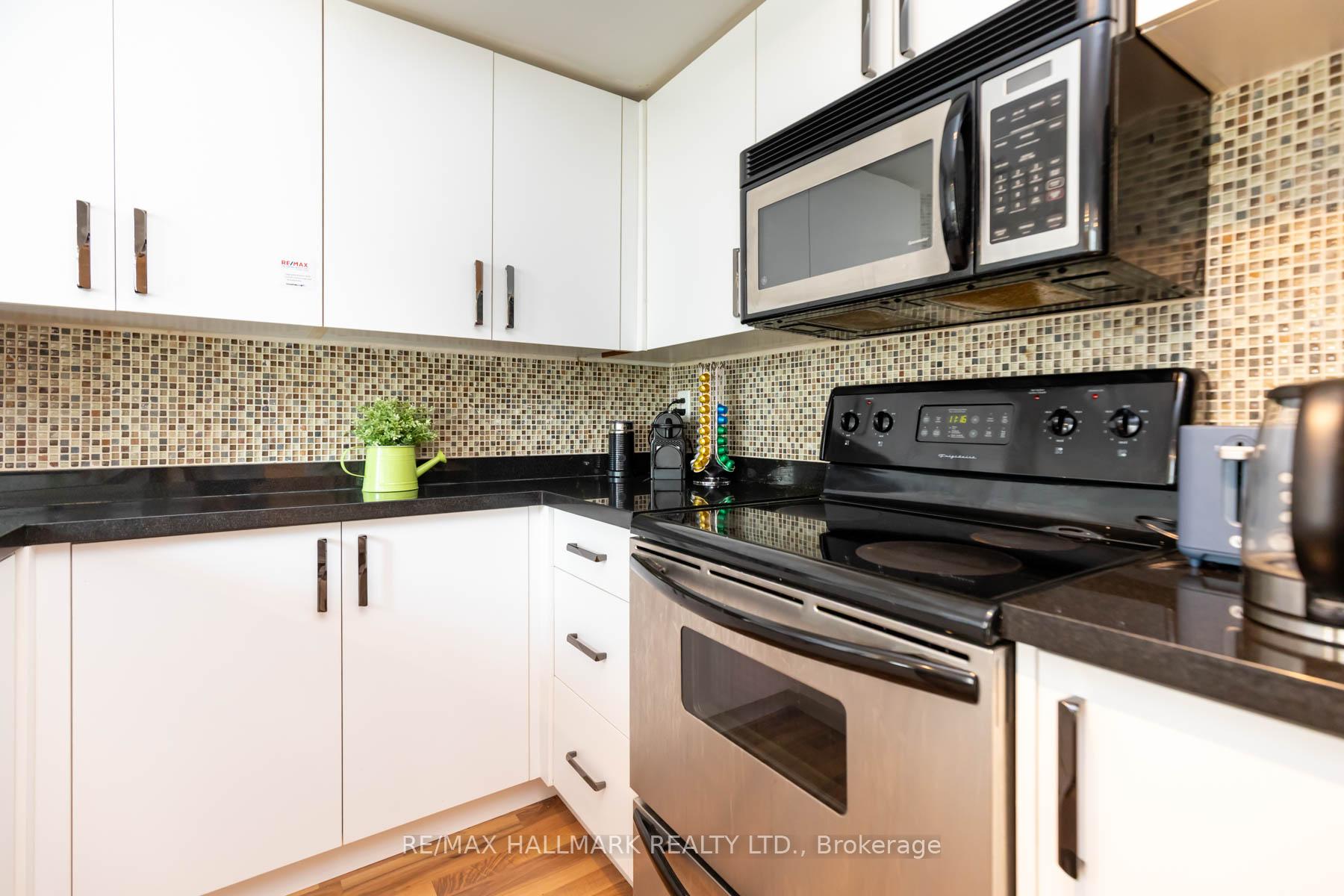 Photo 7 of Unit 314, 21 Earl Street, Toronto, North St. James Town — HOMEH
