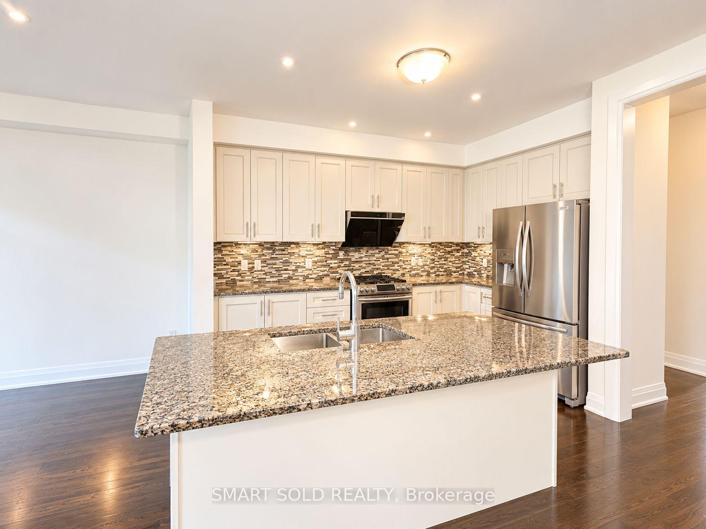 Photo 7 of 35 Duncombe Lane, Richmond Hill, South Richvale — HOMEH