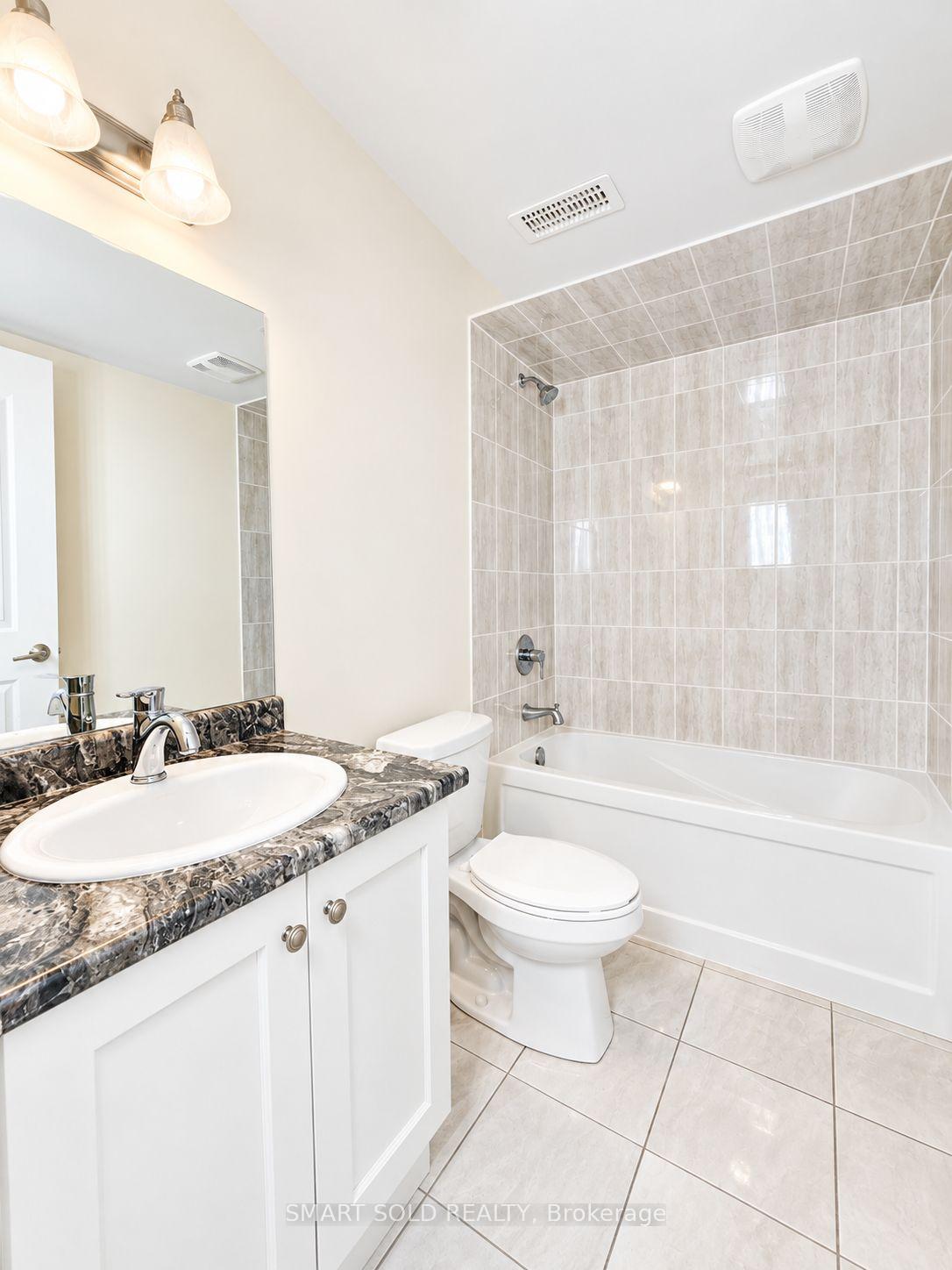 Photo 24 of 35 Duncombe Lane, Richmond Hill, South Richvale — HOMEH