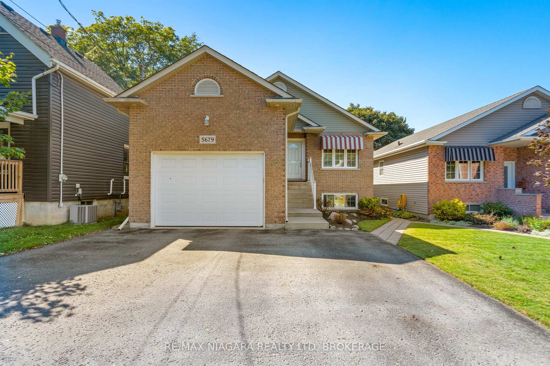 Photo of 5679 Highland Avenue