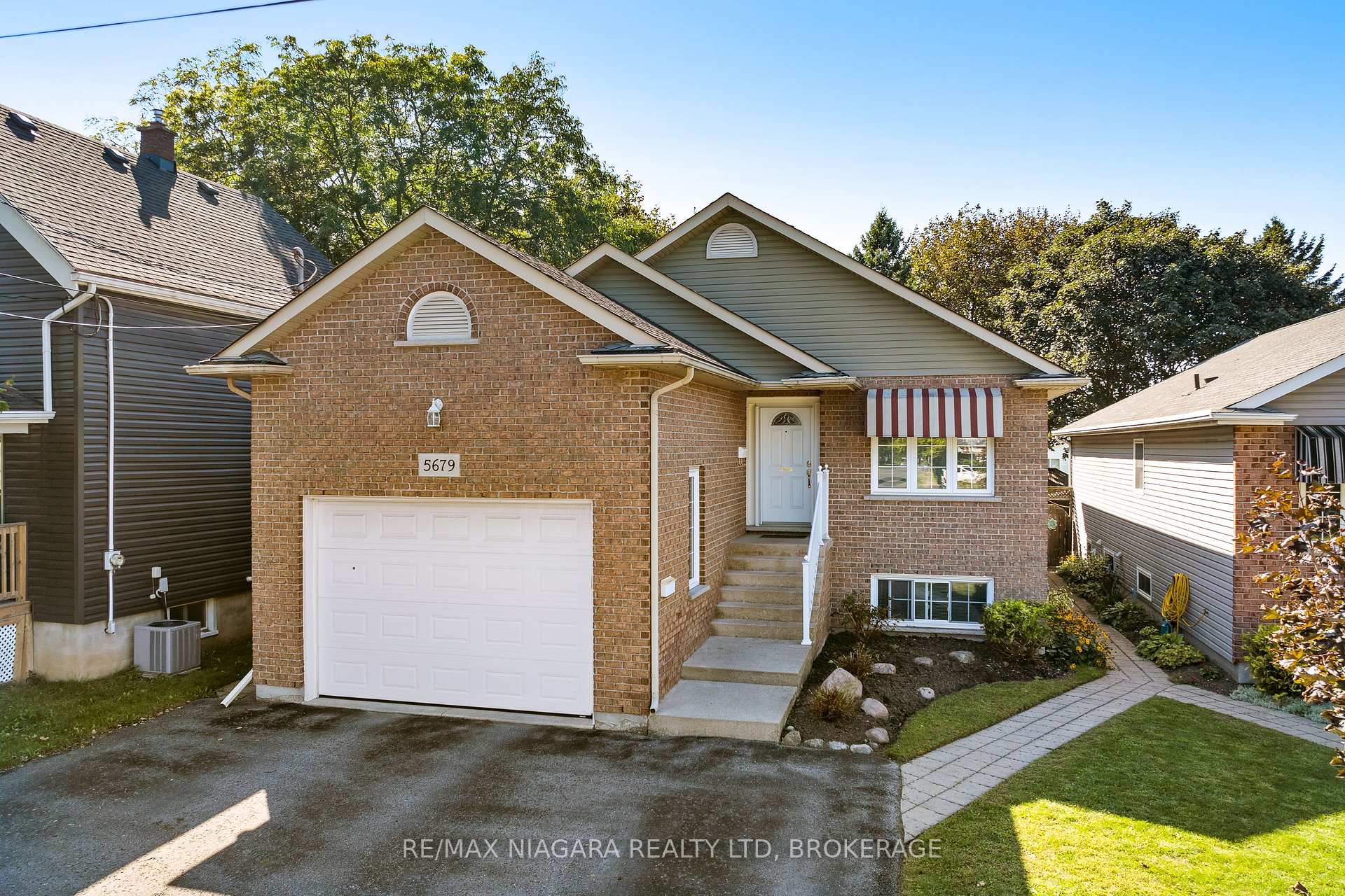 Photo 2 of 5679 Highland Avenue, Niagara Falls, Hospital — HOMEH