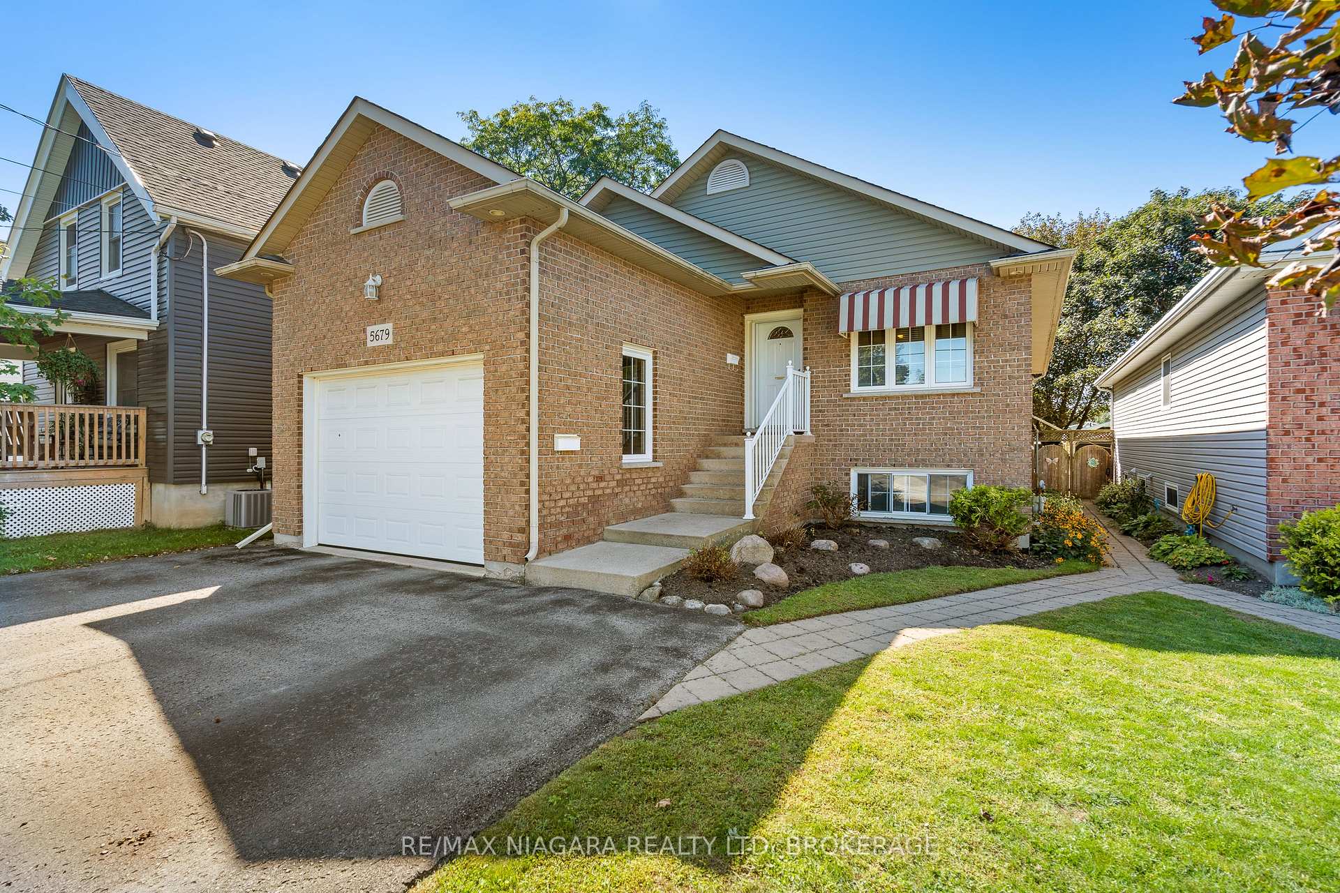Photo 3 of 5679 Highland Avenue, Niagara Falls, Hospital — HOMEH