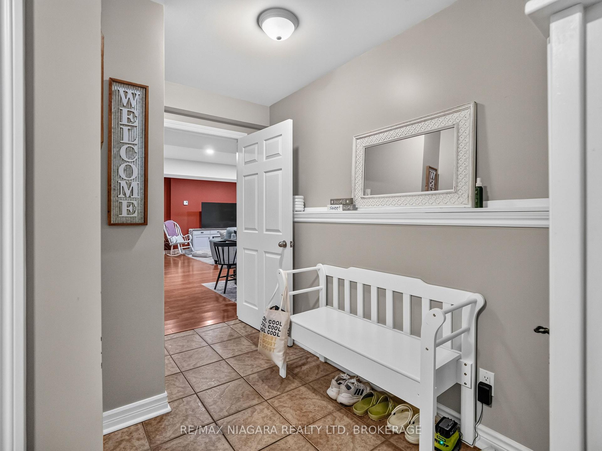 Photo 24 of 5679 Highland Avenue, Niagara Falls, Hospital — HOMEH