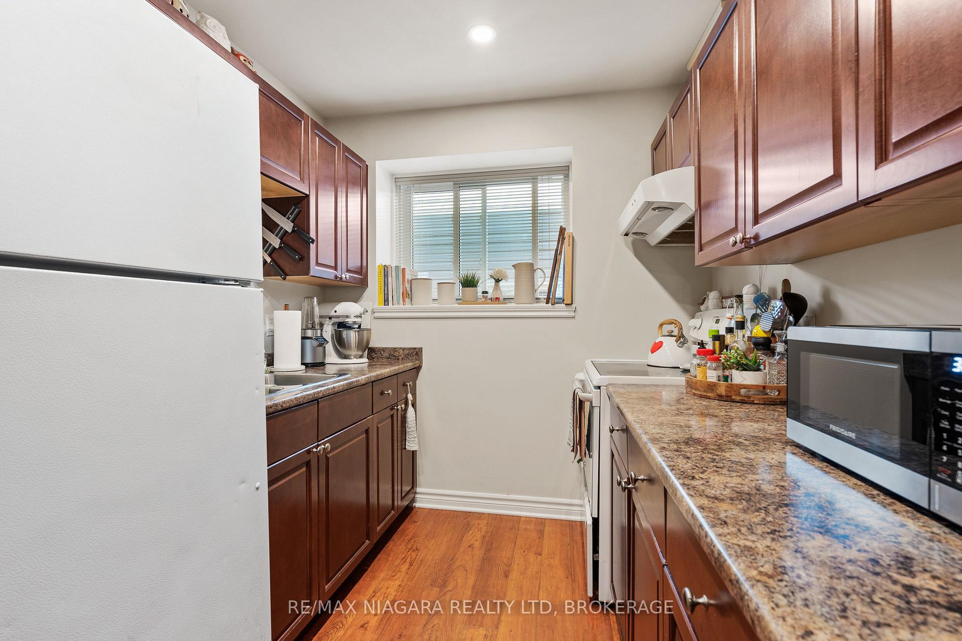 Photo 29 of 5679 Highland Avenue, Niagara Falls, Hospital — HOMEH