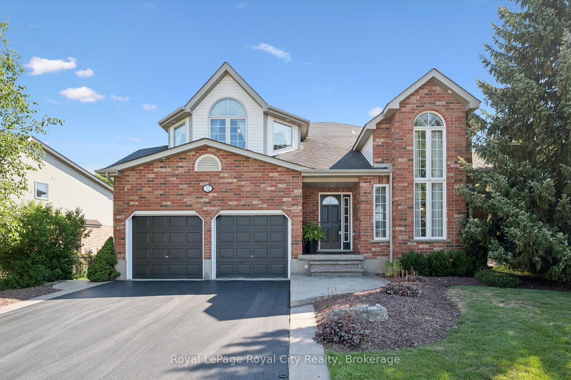 Photo 1 of 32 Pine Ridge Drive, Guelph, Pineridge/Westminster Woods — HOMEH