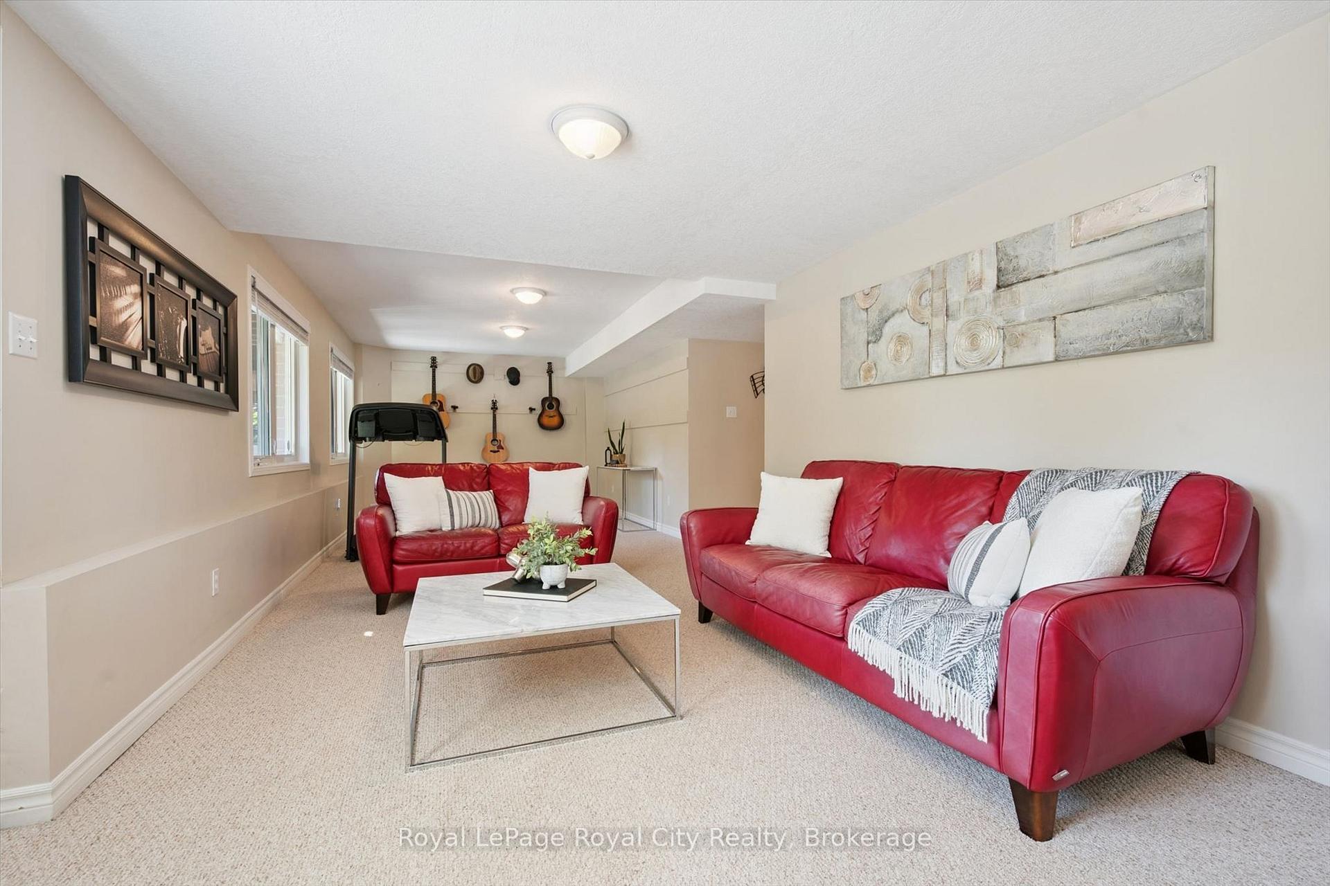 Photo 32 of 32 Pine Ridge Drive, Guelph, Pineridge/Westminster Woods — HOMEH