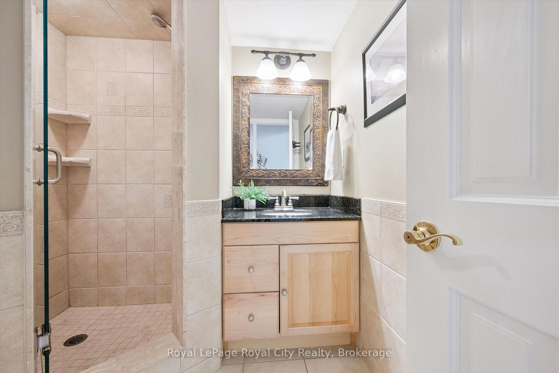 Photo 35 of 32 Pine Ridge Drive, Guelph, Pineridge/Westminster Woods — HOMEH