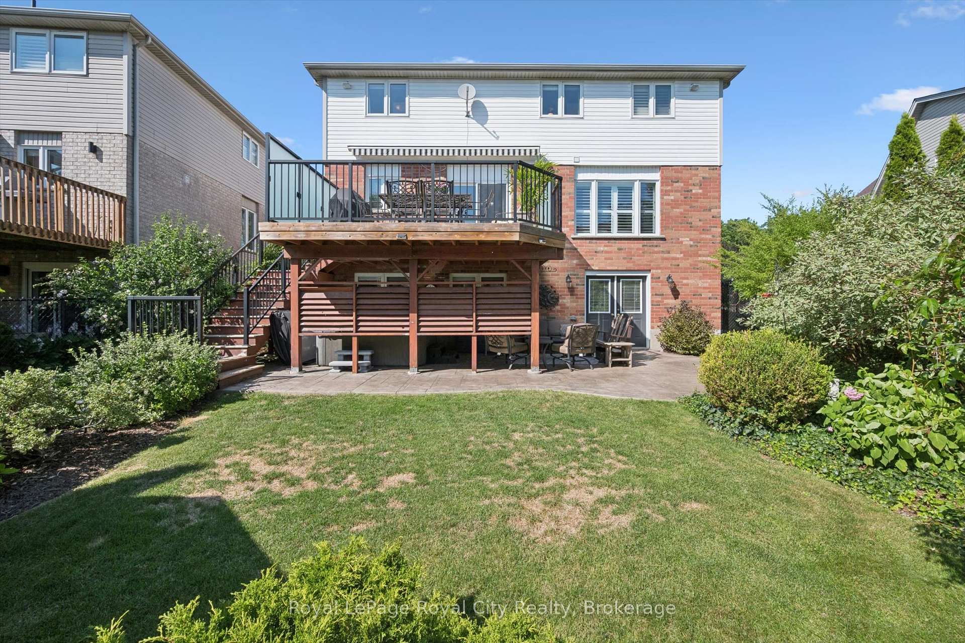 Photo 40 of 32 Pine Ridge Drive, Guelph, Pineridge/Westminster Woods — HOMEH