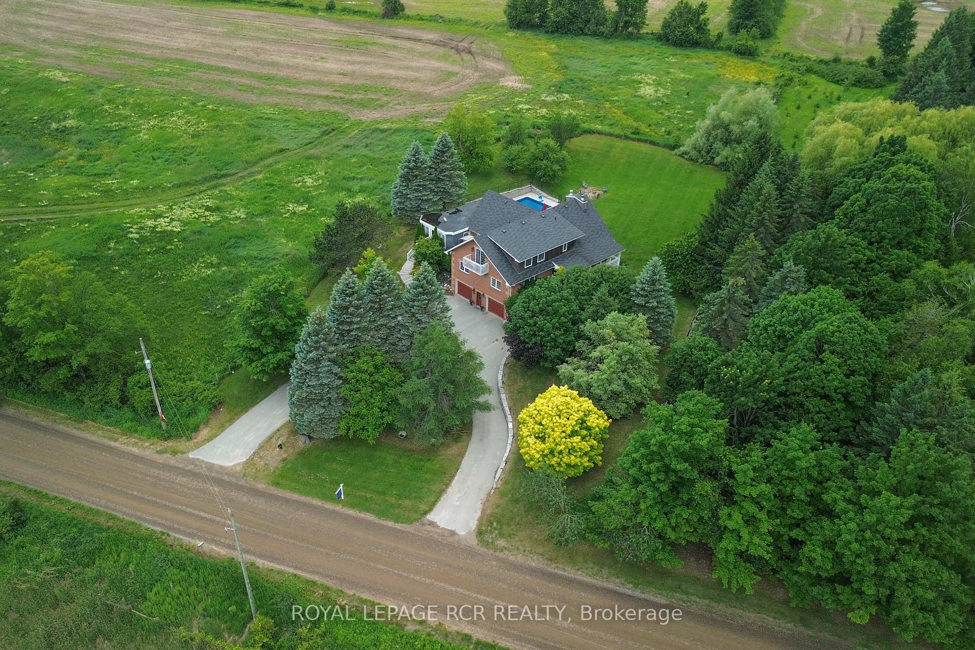 Front of 4314 Beech Grove Side Road